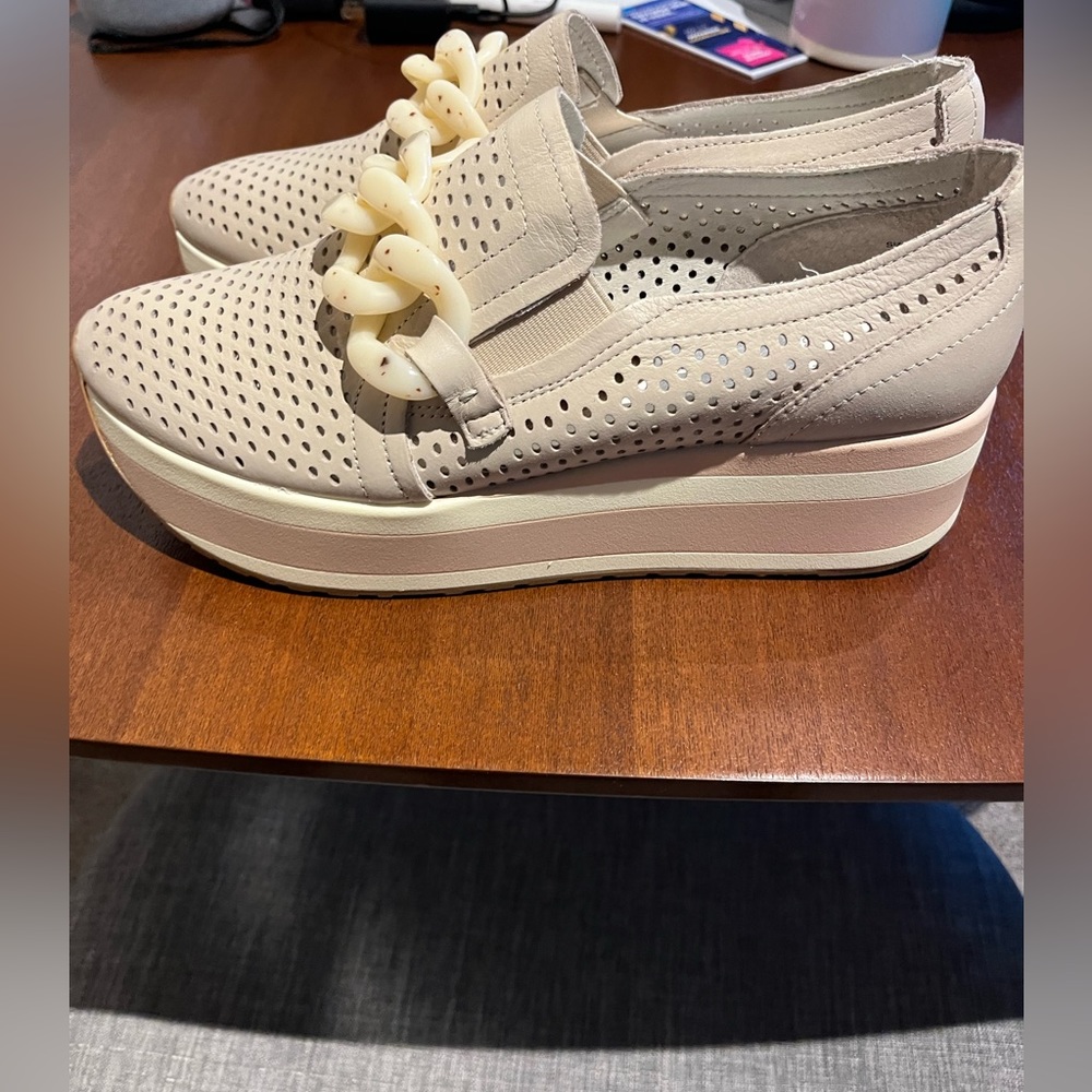 NWOT-Dolce Vita Platform Sneakers, Perforated Leather with Tortoise Shell Design